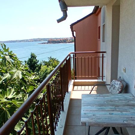 Farlalievi Guest House Sozopol Exterior photo